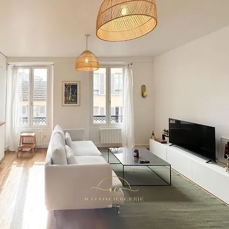 Le Petit Saint Louis Apartamento Versalhes Exterior foto
